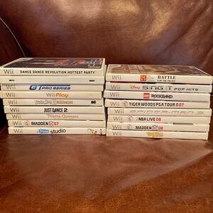 17 Wii video games, in perfect condition!